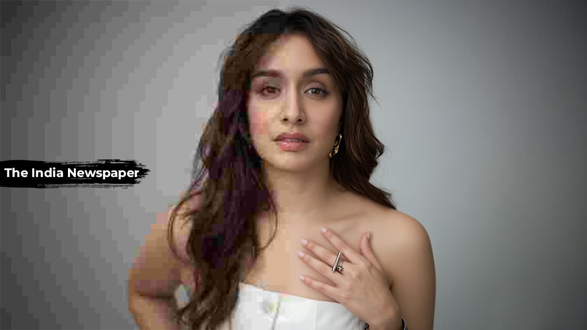AI की मदद से पुरानी फोटो को नया जैसा बनाएं, ये शानदार Prompt मिनटों में बदल सकता है तस्वीर